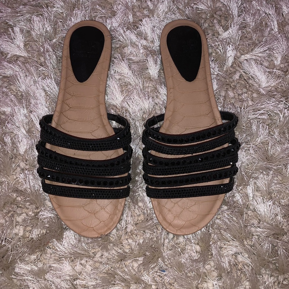 Black Gianni Bini sandals